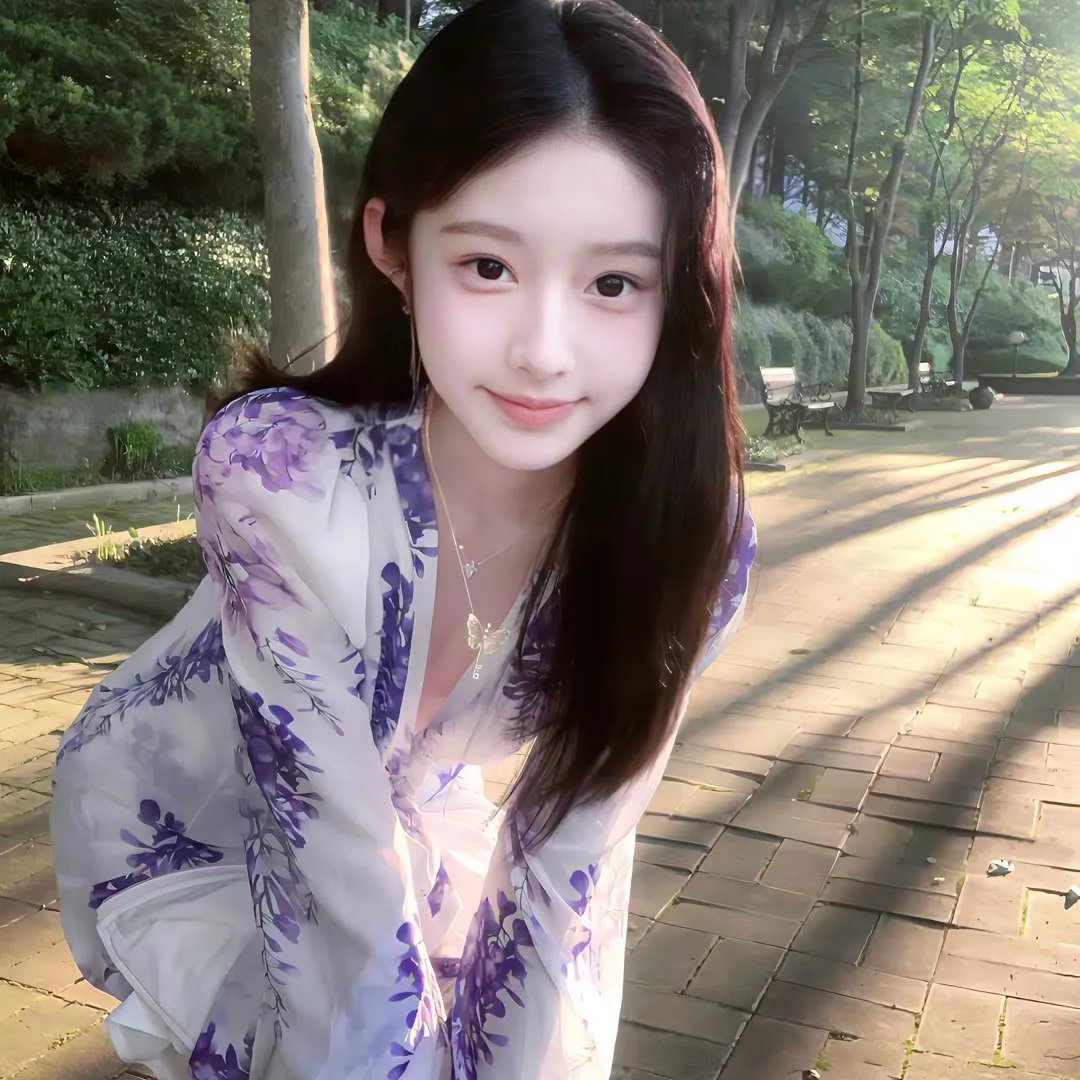 黑衣女孩
